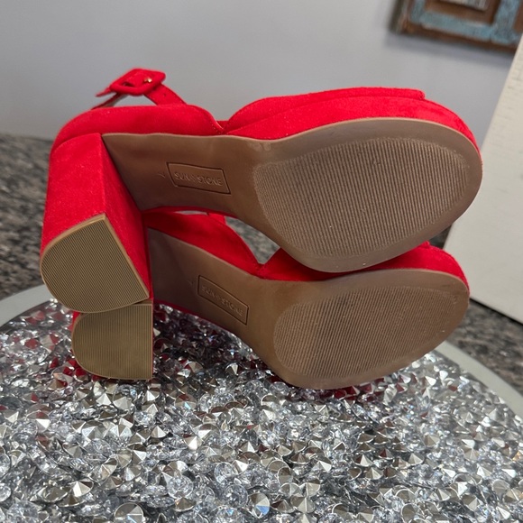 Sun + Stone Red Peep-Toe chunky platform Heels NEW 7 - Picture 13 of 15